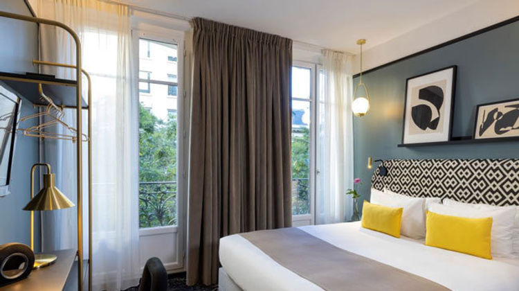 Au Palais de Chaillot Room