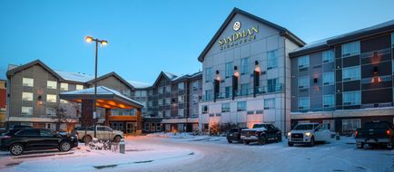 Sandman Signature Hotel Edmonton Exterior