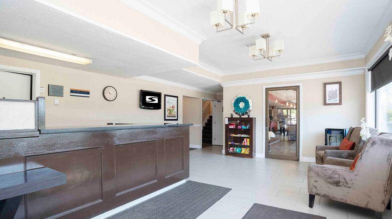 <b>Sandman Inn Blue River Lobby</b>. Images powered by <a href="https://www.leonardoworldwide.com/" title="Leonardo Worldwide" target="_blank">Leonardo</a>.