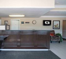 Sandman Inn Blue River Lobby