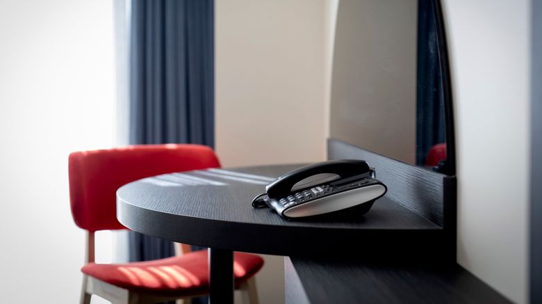 <b>Holiday Inn Remarkables Park Room</b>. Images powered by <a href="https://www.leonardoworldwide.com/" title="Leonardo Worldwide" target="_blank">Leonardo</a>.
