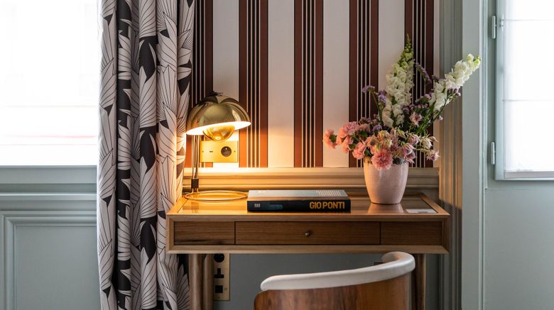 <b>Grand Powers Paris Lobby</b>. Images powered by <a href=https://www.travelagewest.com/Hotels/Paris/