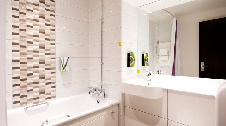 Premier Inn Manchester Salford MediaCity Room
