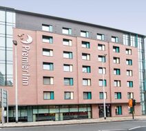 Premier Inn Manchester Salford Central Exterior