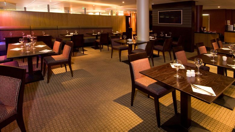 <b>Premier Inn Manchester Trafford Centre W Lobby</b>. Images powered by <a href="https://www.leonardoworldwide.com/" title="Leonardo Worldwide" target="_blank">Leonardo</a>.