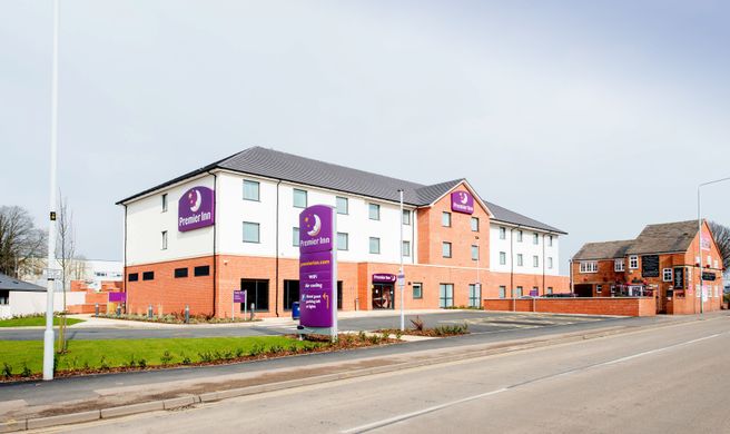 Premier Inn Melton Mowbray Exterior