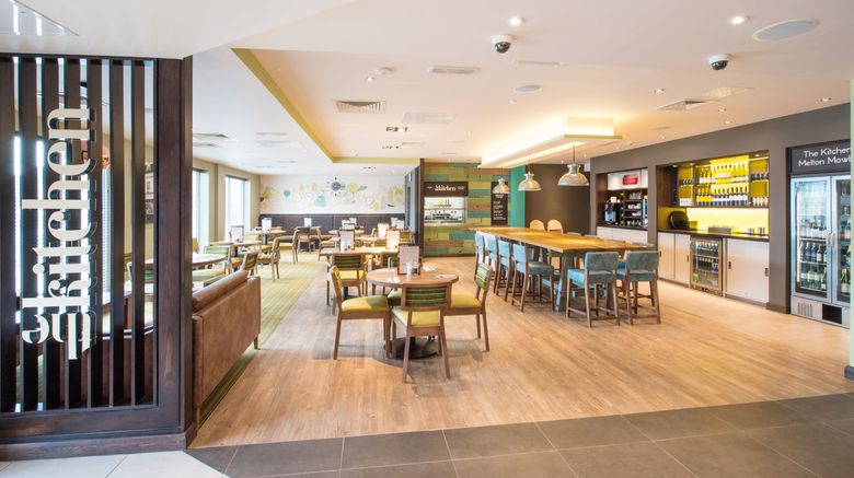 <b>Premier Inn Melton Mowbray Lobby</b>. Images powered by <a href="https://www.leonardoworldwide.com/" title="Leonardo Worldwide" target="_blank">Leonardo</a>.