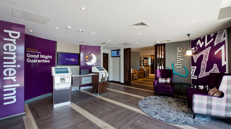 <b>Premier Inn Milton Keynes (Theatre Dist) Lobby</b>. Images powered by <a href="https://www.leonardoworldwide.com/" title="Leonardo Worldwide" target="_blank">Leonardo</a>.