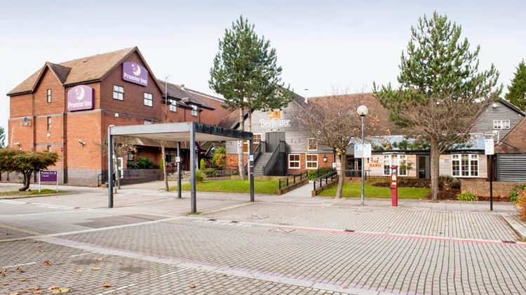 Premier Inn Milton Keynes Central Exterior