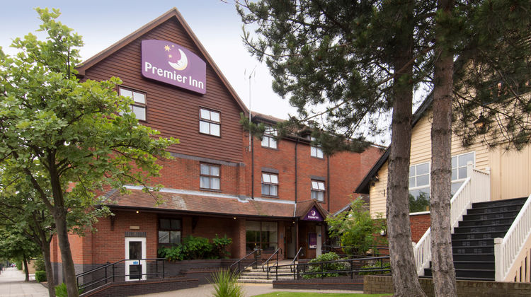 Premier Inn Milton Keynes Central Exterior