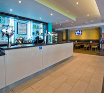 Premier Inn Newbury Town Centre Lobby