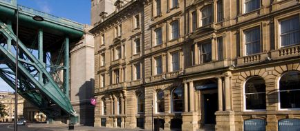 Premier Inn Newcastle Quayside Exterior