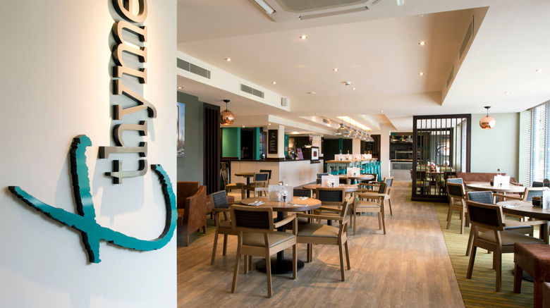 <b>Premier Inn Newbury Town South Lobby</b>. Images powered by <a href="https://www.leonardoworldwide.com/" title="Leonardo Worldwide" target="_blank">Leonardo</a>.