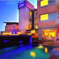 Home Suites Hotel