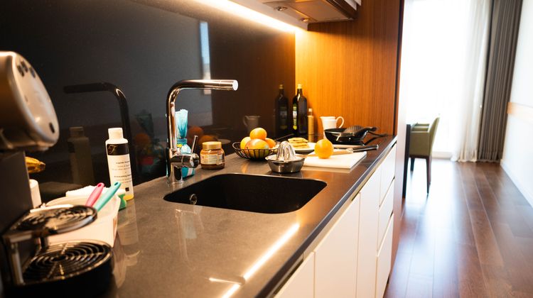 Fraser Suites Geneva Room
