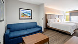 Holiday Inn Express & Suites Atascadero Suite