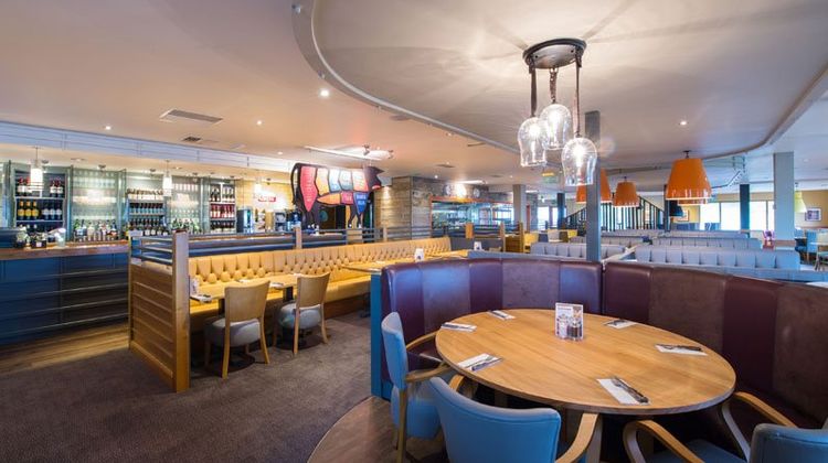 Premier Inn Newton Abbott Lobby