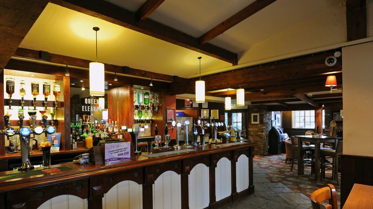 Premier Inn Northampton South (Wootton) Lobby
