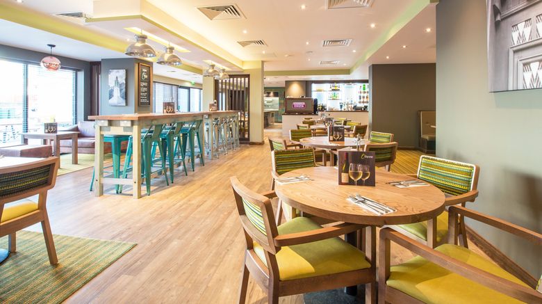 <b>Premier Inn Northampton Town Centre Lobby</b>. Images powered by <a href="https://www.leonardoworldwide.com/" title="Leonardo Worldwide" target="_blank">Leonardo</a>.
