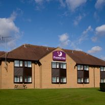 Premier Inn Northampton West (Harpole)