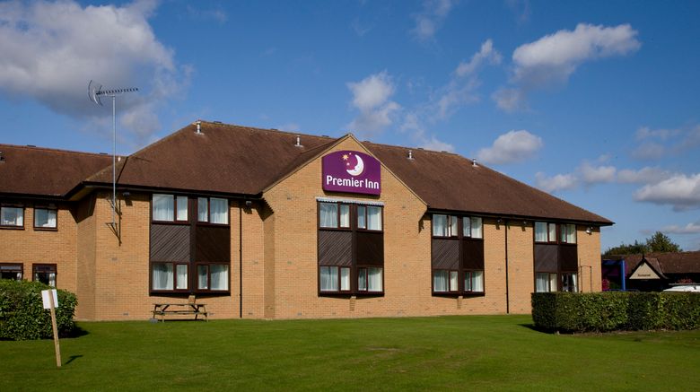 Premier Inn Northampton West (Harpole) Exterior. Images powered by <a href="https://www.leonardoworldwide.com" target="_blank" rel="noopener">Leonardo</a>.