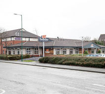 Premier Inn Nottingham Castle Marina Exterior