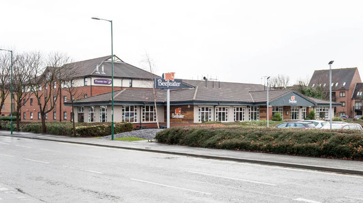 Premier Inn Nottingham Castle Marina Exterior