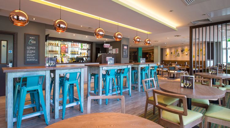 Premier Inn Nottingham Chapel Bar Lobby