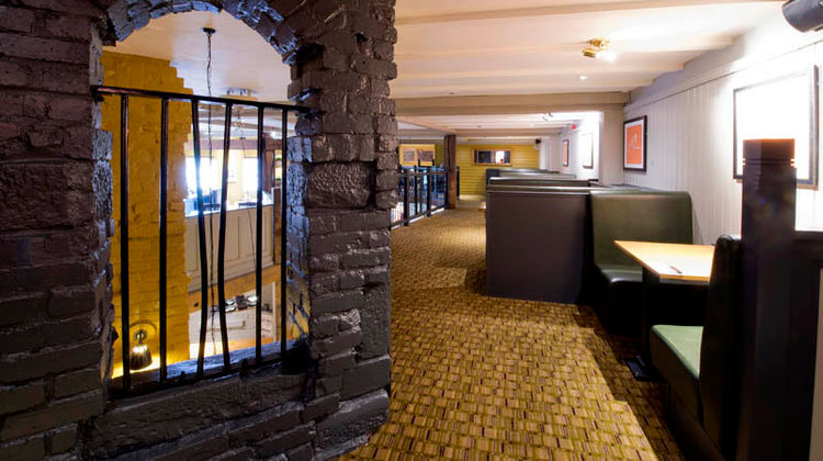 Premier Inn Nottingham West Lobby