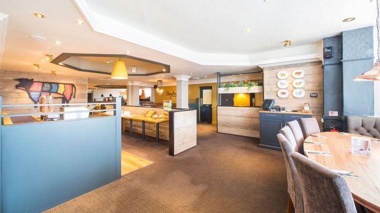 <b>Premier Inn Oldham (Broadway) Lobby</b>. Images powered by <a href="https://www.leonardoworldwide.com/" title="Leonardo Worldwide" target="_blank">Leonardo</a>.