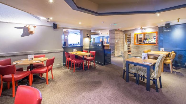 <b>Premier Inn Oldham (Broadway) Lobby</b>. Images powered by <a href="https://www.leonardoworldwide.com/" title="Leonardo Worldwide" target="_blank">Leonardo</a>.