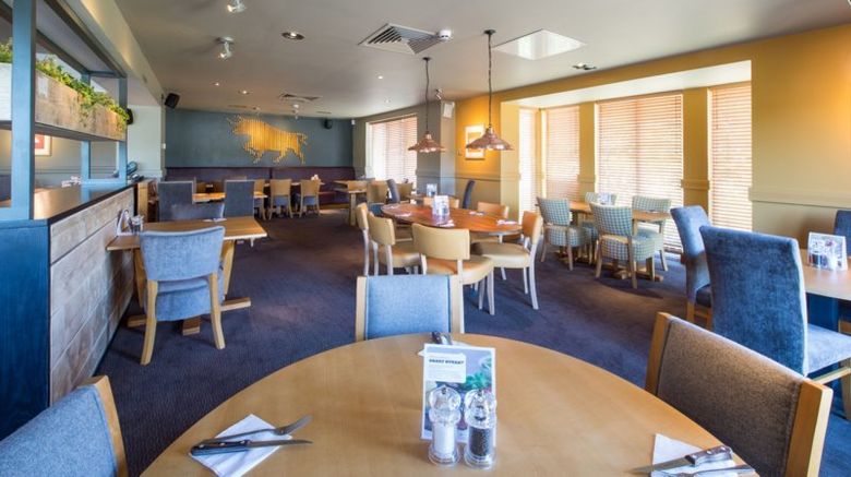 <b>Premier Inn Paignton South (Brixham Rd) Lobby</b>. Images powered by <a href="https://www.leonardoworldwide.com/" title="Leonardo Worldwide" target="_blank">Leonardo</a>.