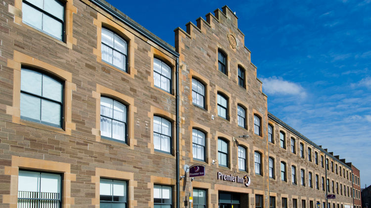 Premier Inn Perth City Centre Exterior