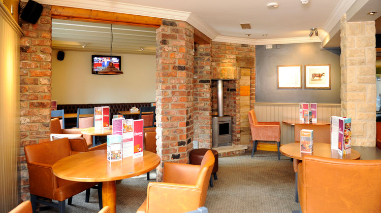 Premier Inn Petersfield Lobby