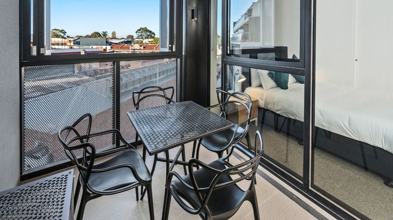 <b>Anchorage Apartments Hampton Room</b>. Images powered by <a href="https://www.leonardoworldwide.com/" title="Leonardo Worldwide" target="_blank">Leonardo</a>.