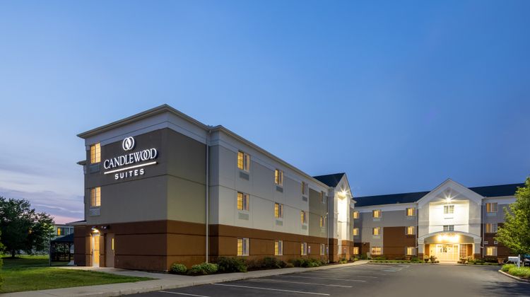 Candlewood Suites Exterior