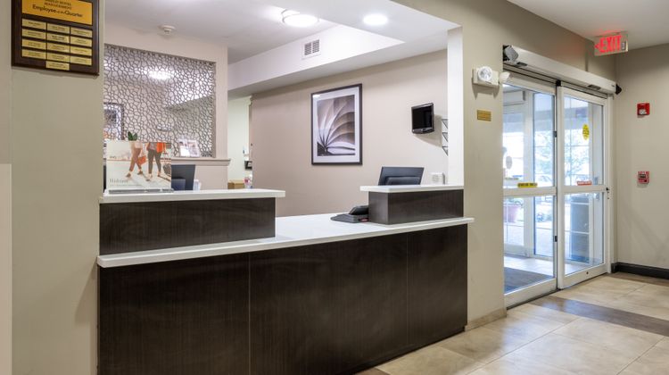 Candlewood Suites Lobby