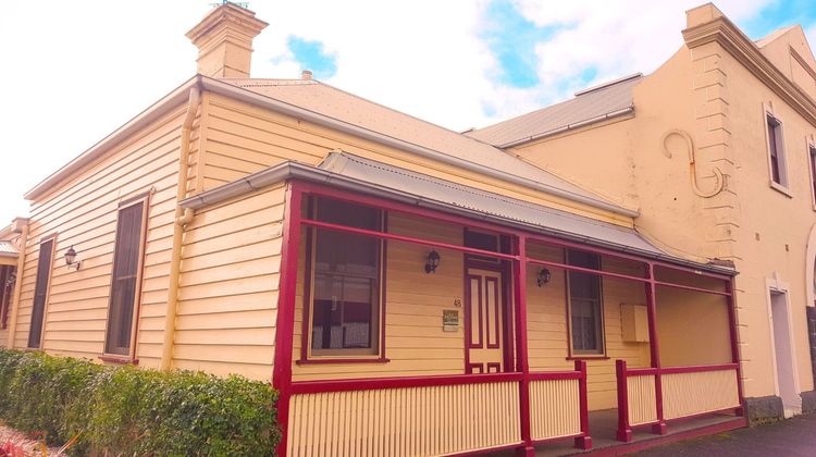 The Victoria Apartments Exterior