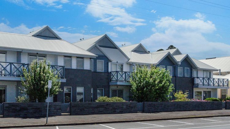 The Victoria Apartments Exterior