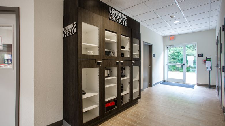 <b>Candlewood Suites Apex - Raleigh Area Lobby</b>. Images powered by <a href="https://www.leonardoworldwide.com/" title="Leonardo Worldwide" target="_blank">Leonardo</a>.