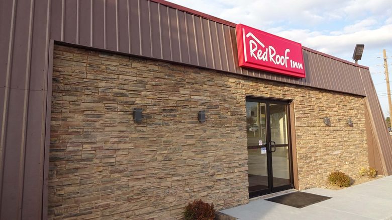 <b>Red Roof Inn Indianapolis – Castleton Exterior</b>. Images powered by <a href="https://leonardo.com/" title="Leonardo Worldwide" target="_blank">Leonardo</a>.