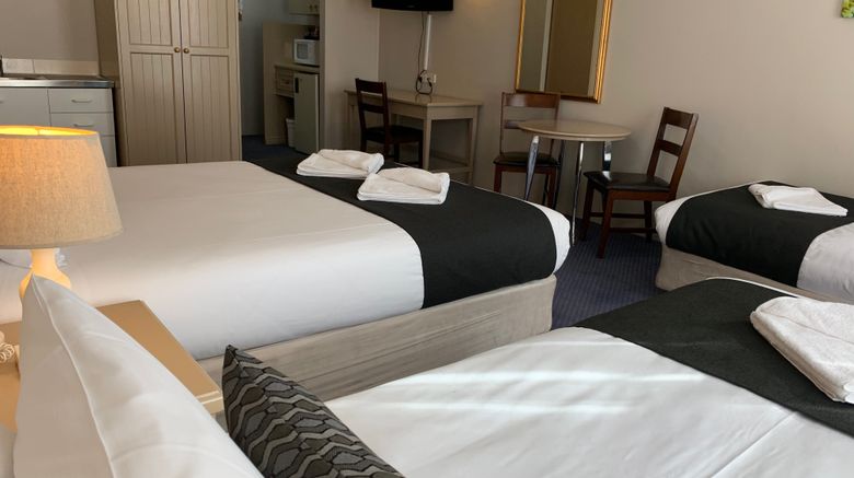 <b>Heritage Motor Inn Goulburn Room</b>. Images powered by <a href="https://www.leonardoworldwide.com/" title="Leonardo Worldwide" target="_blank">Leonardo</a>.