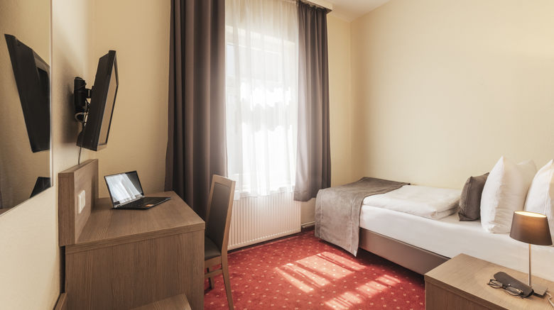<b>Novum Hotel Am Holstenwall Room</b>. Images powered by <a href="https://www.leonardoworldwide.com/" title="Leonardo Worldwide" target="_blank">Leonardo</a>.