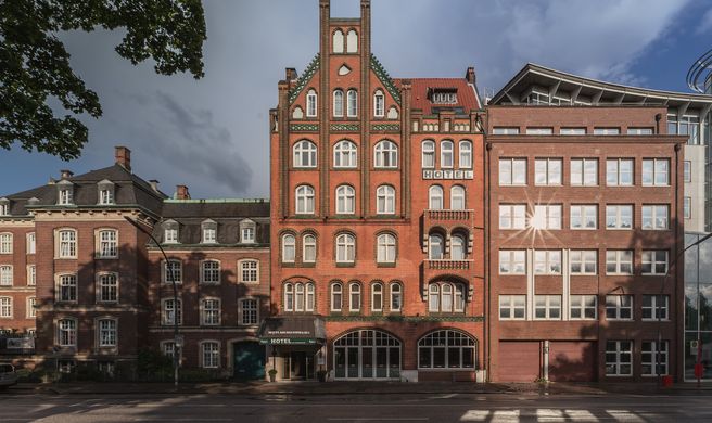 Novum Hotel Am Holstenwall Exterior