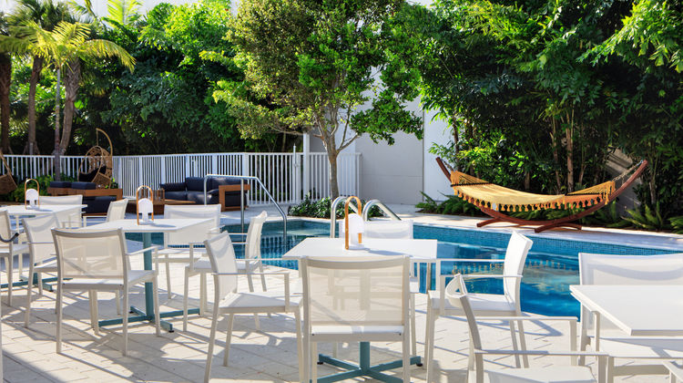 Kimpton Shorebreak Fort Lauderdale Pool