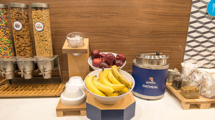 Holiday Inn Express Hotel & Suites Restaurant
