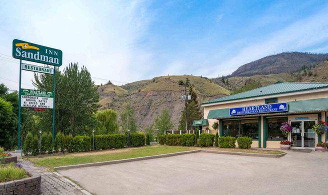 Sandman Inn Cache Creek Exterior