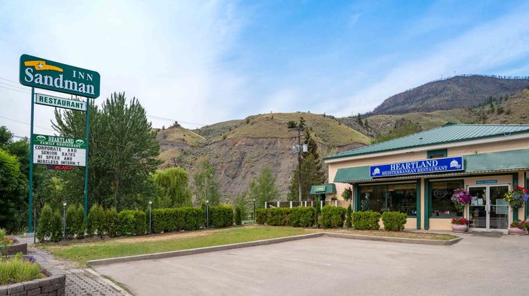 Sandman Inn Cache Creek Exterior