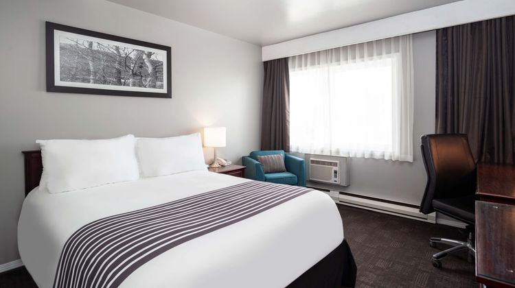 Sandman Inn Cache Creek Room