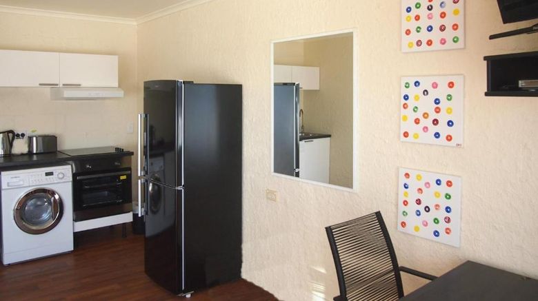<b>Siesta Central Apartments Room</b>. Images powered by <a href="https://www.leonardoworldwide.com/" title="Leonardo Worldwide" target="_blank">Leonardo</a>.